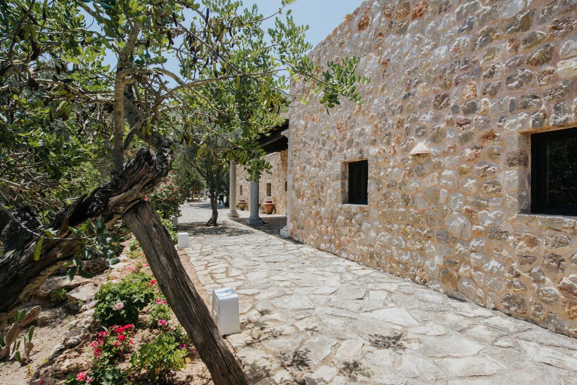 Villa & Guesthouse Paissa D'En Bernat Cala Tarida  Bagian luar foto