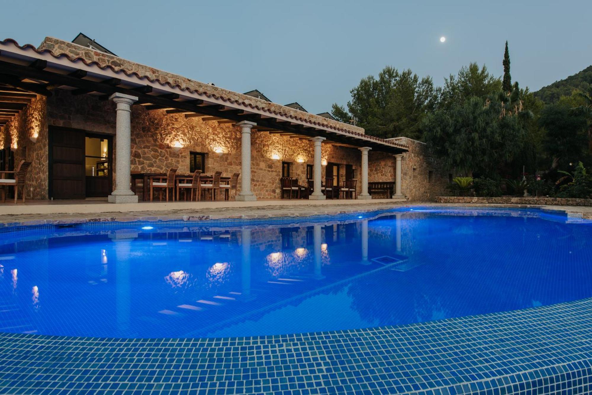Villa & Guesthouse Paissa D'En Bernat Cala Tarida  Bagian luar foto