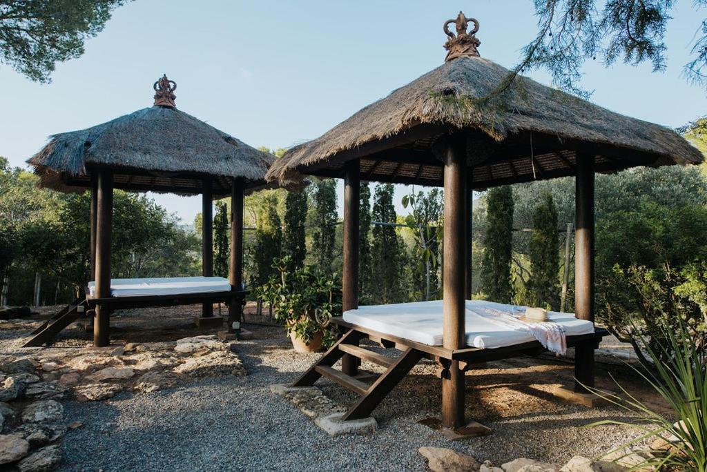 Villa & Guesthouse Paissa D'En Bernat Cala Tarida  Bagian luar foto